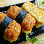 Cơm cuộn kimchi cá ngừ