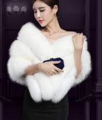 Áo lông cừu trắng