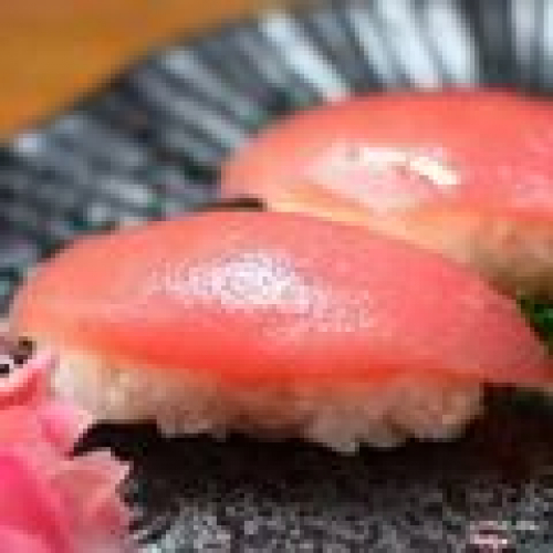 Sushi Cá Ngừ