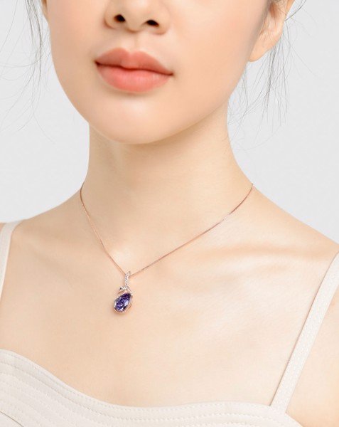 Dây Chuyền Thiên Nga Đính Đá
