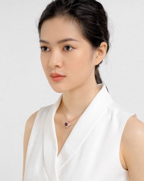 Dây Chuyền Hình Bướm Đính Đá Mắt Mèo