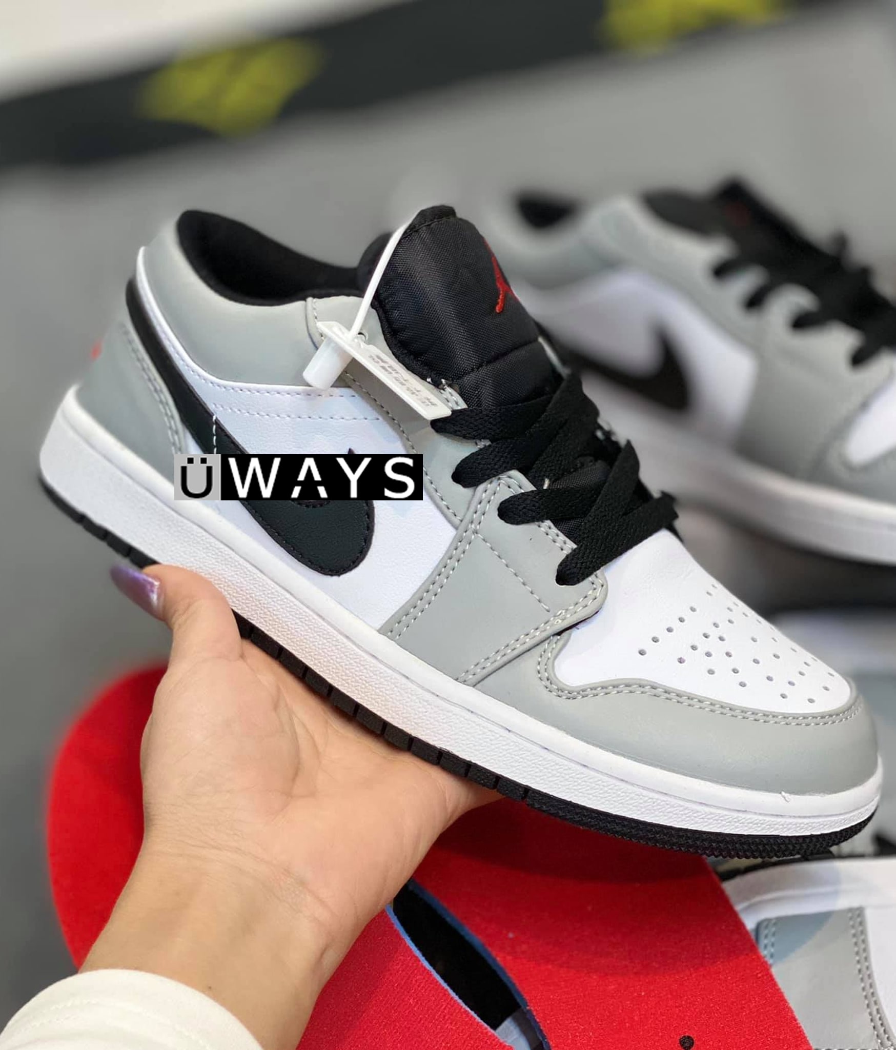JORDAN SMOKE
