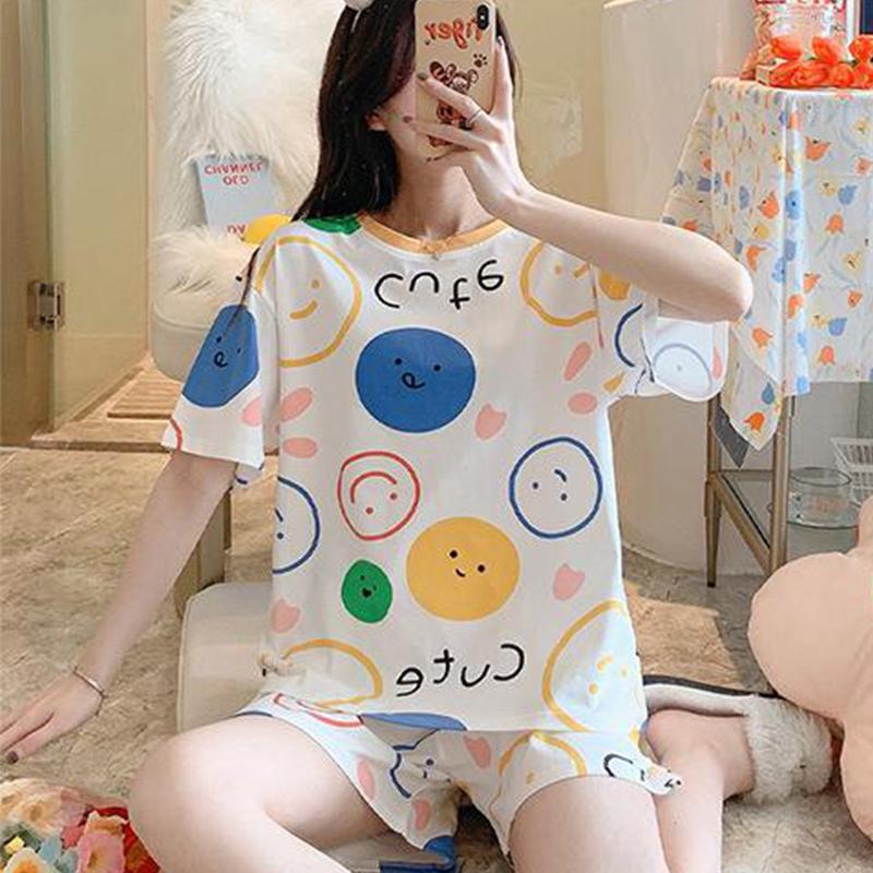 Set Đồ Ngủ Áo Thun & Quần Short In nữ tính 