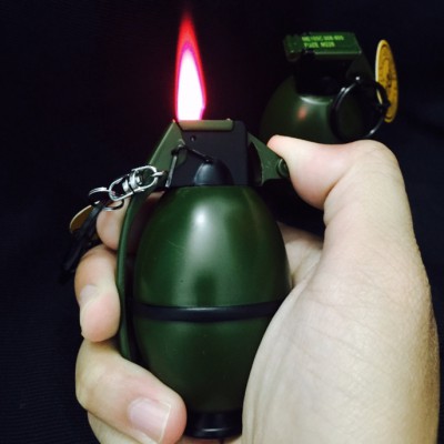 Bật lửa hình lựu đanh trơn