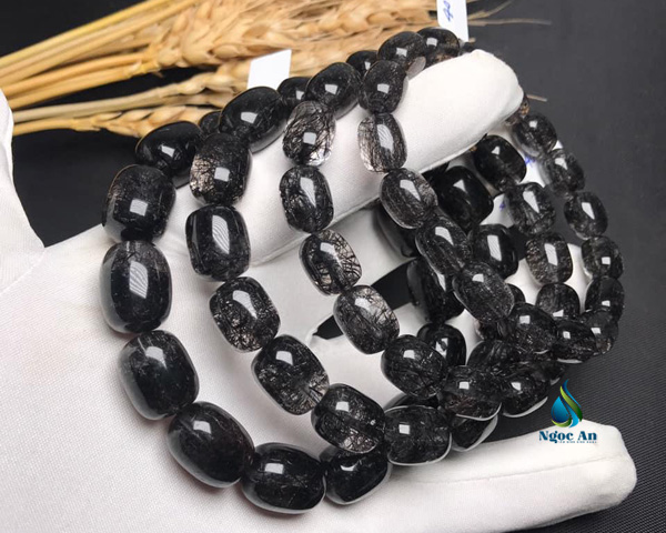 Vòng tay Lu thống Thạch anh tóc Đen