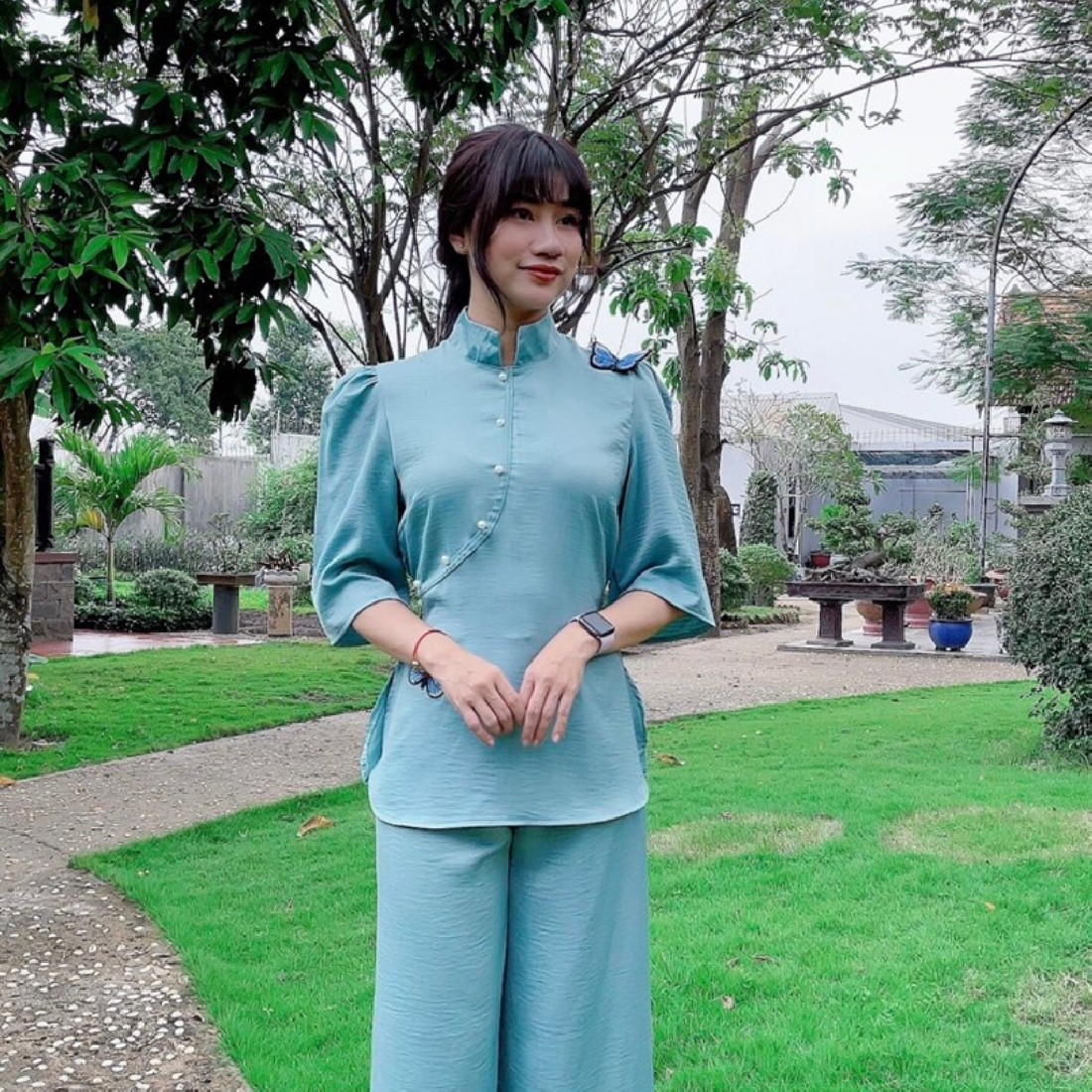 Đồ lam đi chùa cao cấp AL031 kết cườm thêu bướm cực đẹp