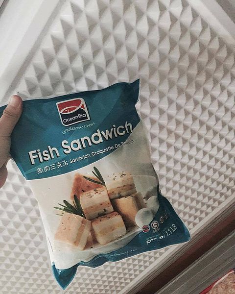 Cá hồi sanwich malay
