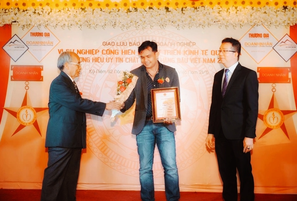 Mến chào bạn đã ghé thăm gian hàng của...