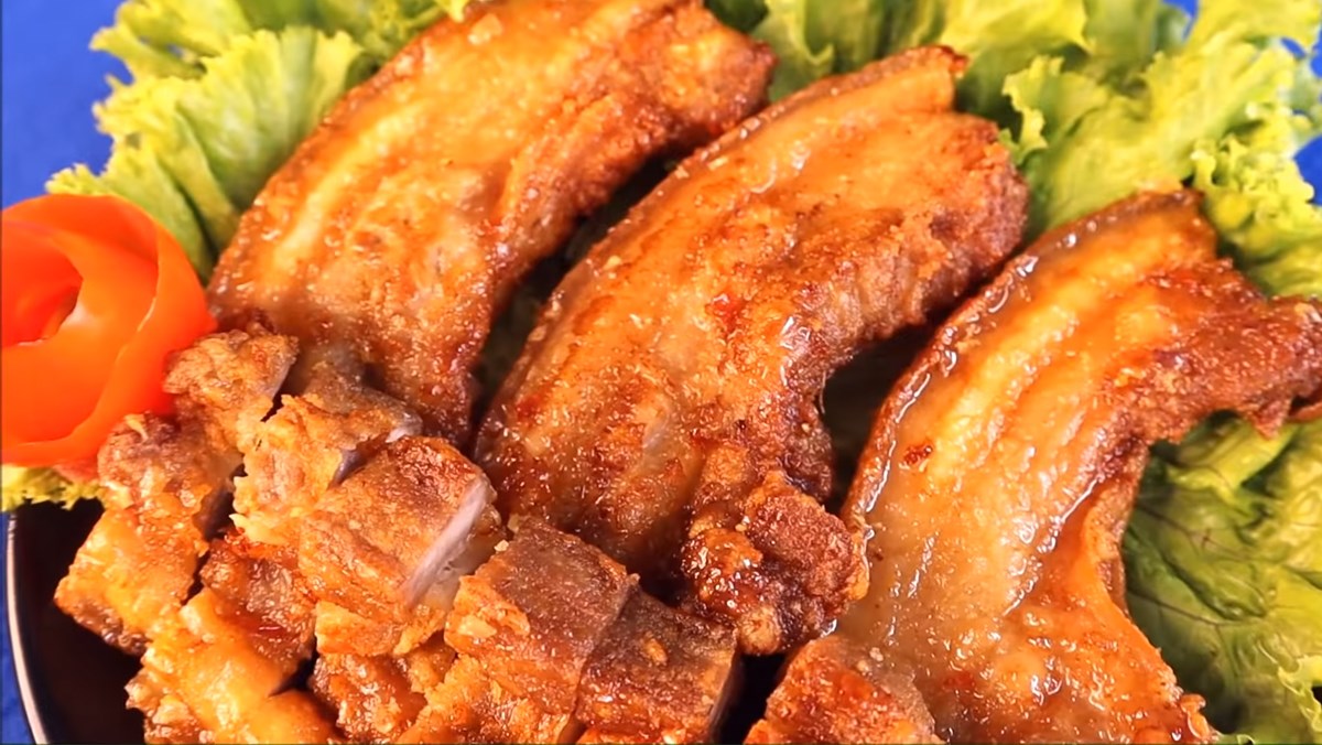 Ba rọi nướng