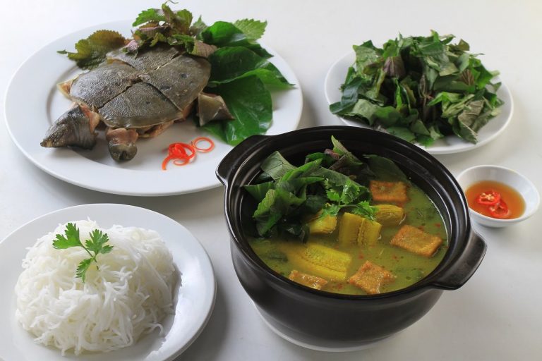 Ba ba om chuối đậu