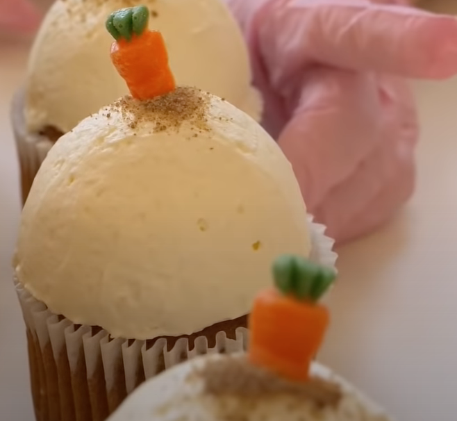 Cupcake kem sữa 