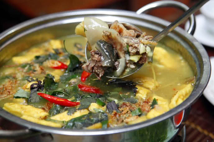 Ba ba nấu đậu phụ, chuối xanh