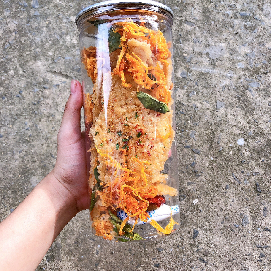 Cơm cháy khô gà