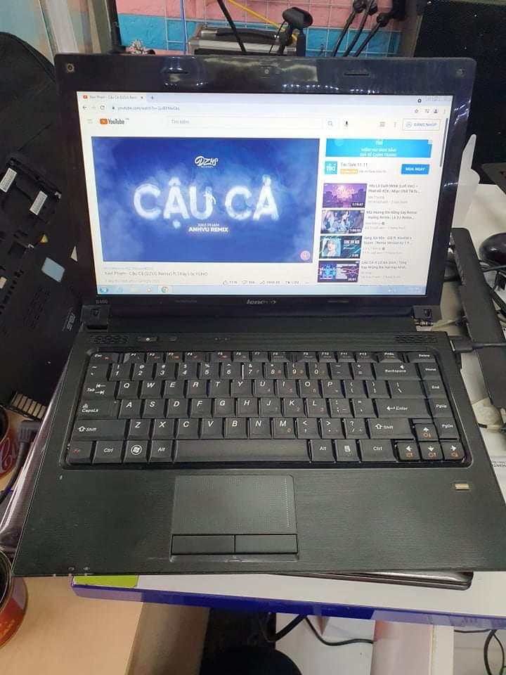 LENOVO i5