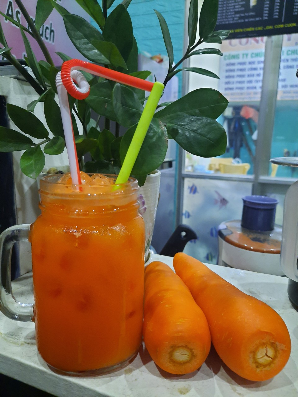 Nước ép Cà Rốt