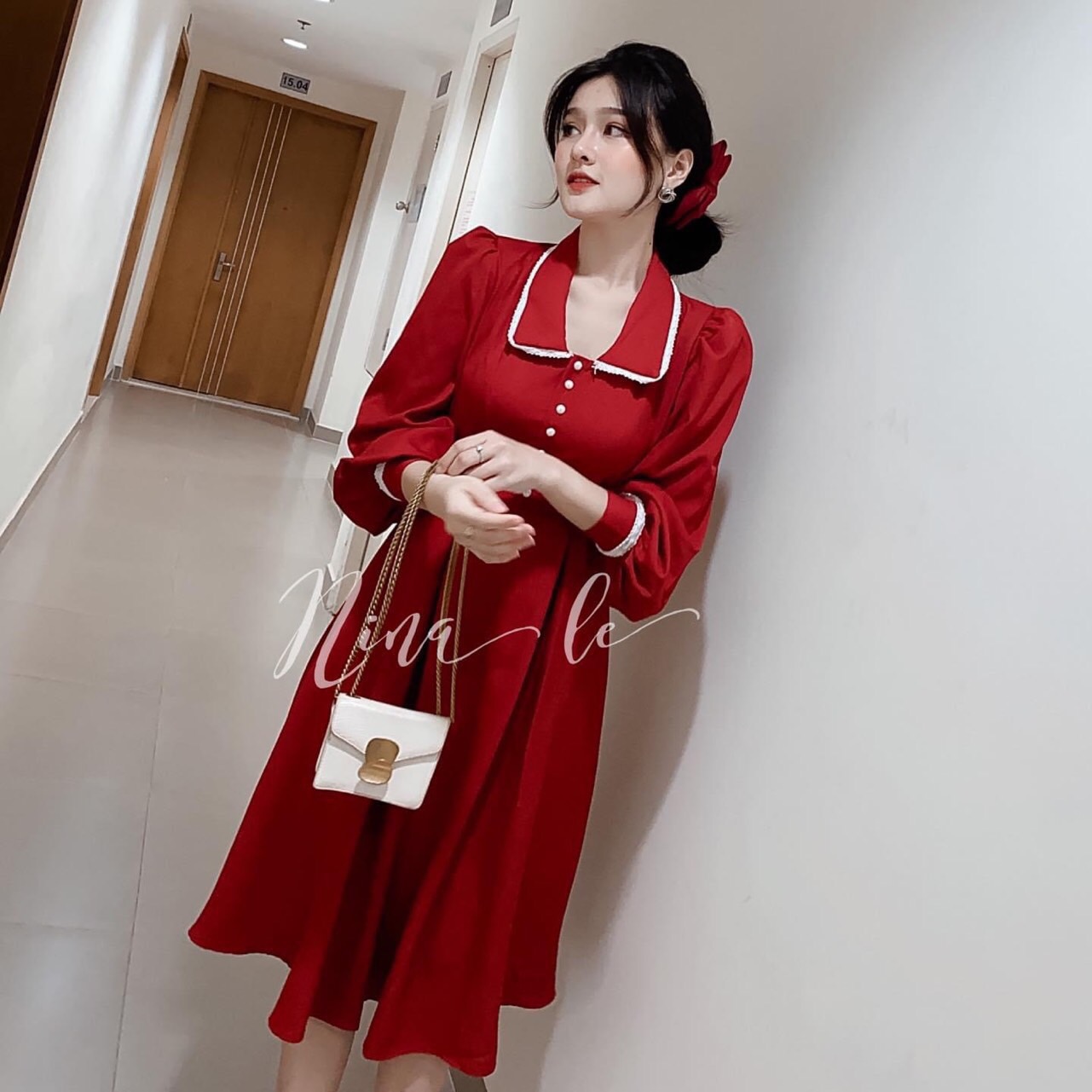 Váy thiết kế