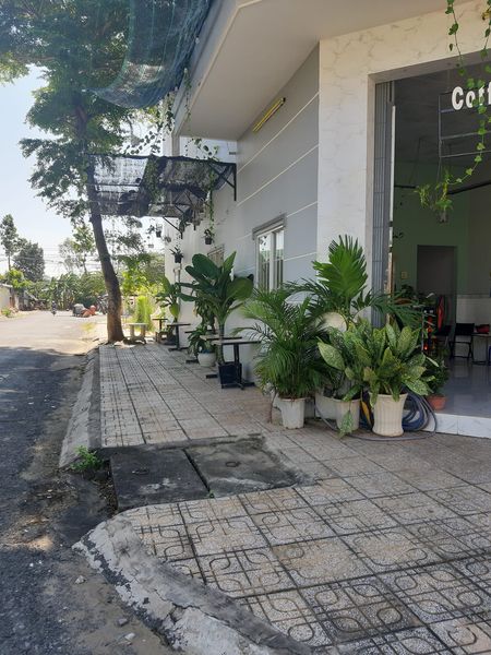 Đất và Nhà ở 1 trệt 1 lầu