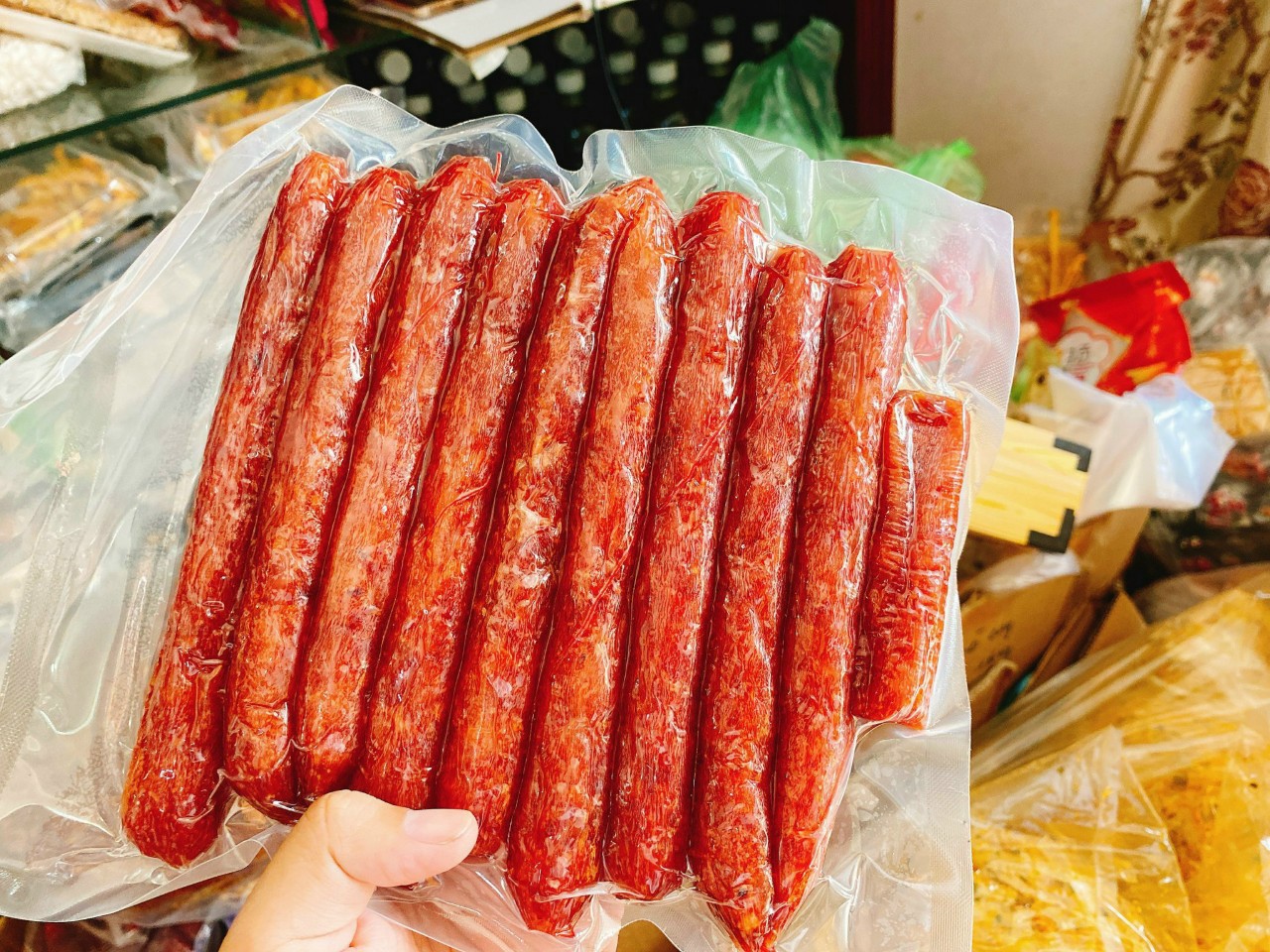 LẠP XƯỞNG TÔM