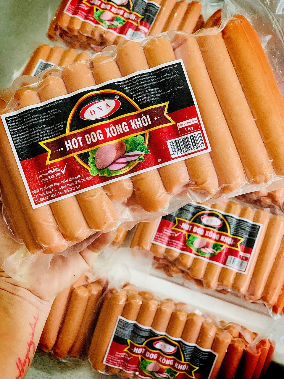 Hot dog xông khói