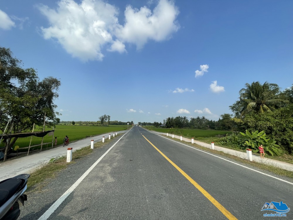 Link - Bán 10.245,1m2 đất ruộng mặt tiền đường cống Cái Lớn - Cái Bé (kp Minh Long, thị trấn Minh Lương, Châu Thành, Kiên Giang) (http://nhadat102.vn/nha-dat/KG004566.dqh)