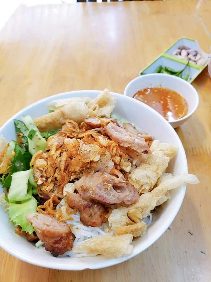 Bún nem