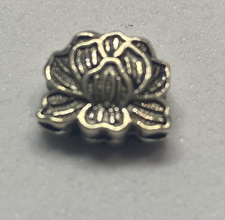 Bạc chèn bông sen 8*11mm	