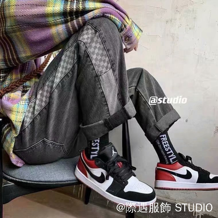 Link - ￼Quần jean dáng rộng ống suông họa tiết sọc caro bên lai size S - 3XL (https://shp.ee/4vgx4vt)