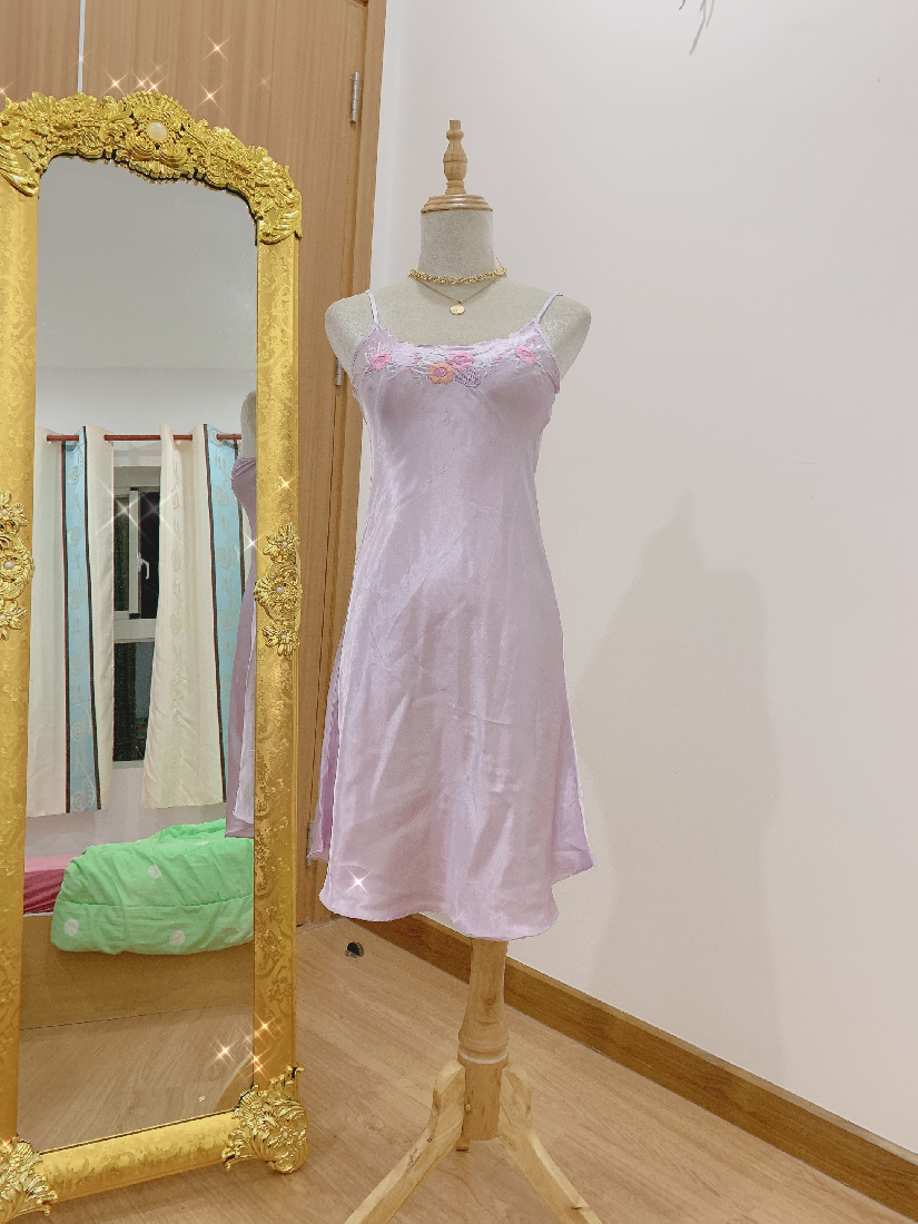 Váy ngủ satin lụa