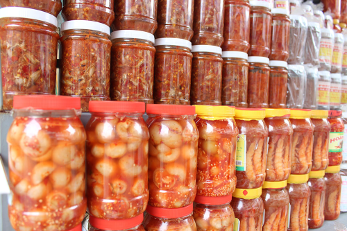 Tôm Nõn Kim Chi Huế