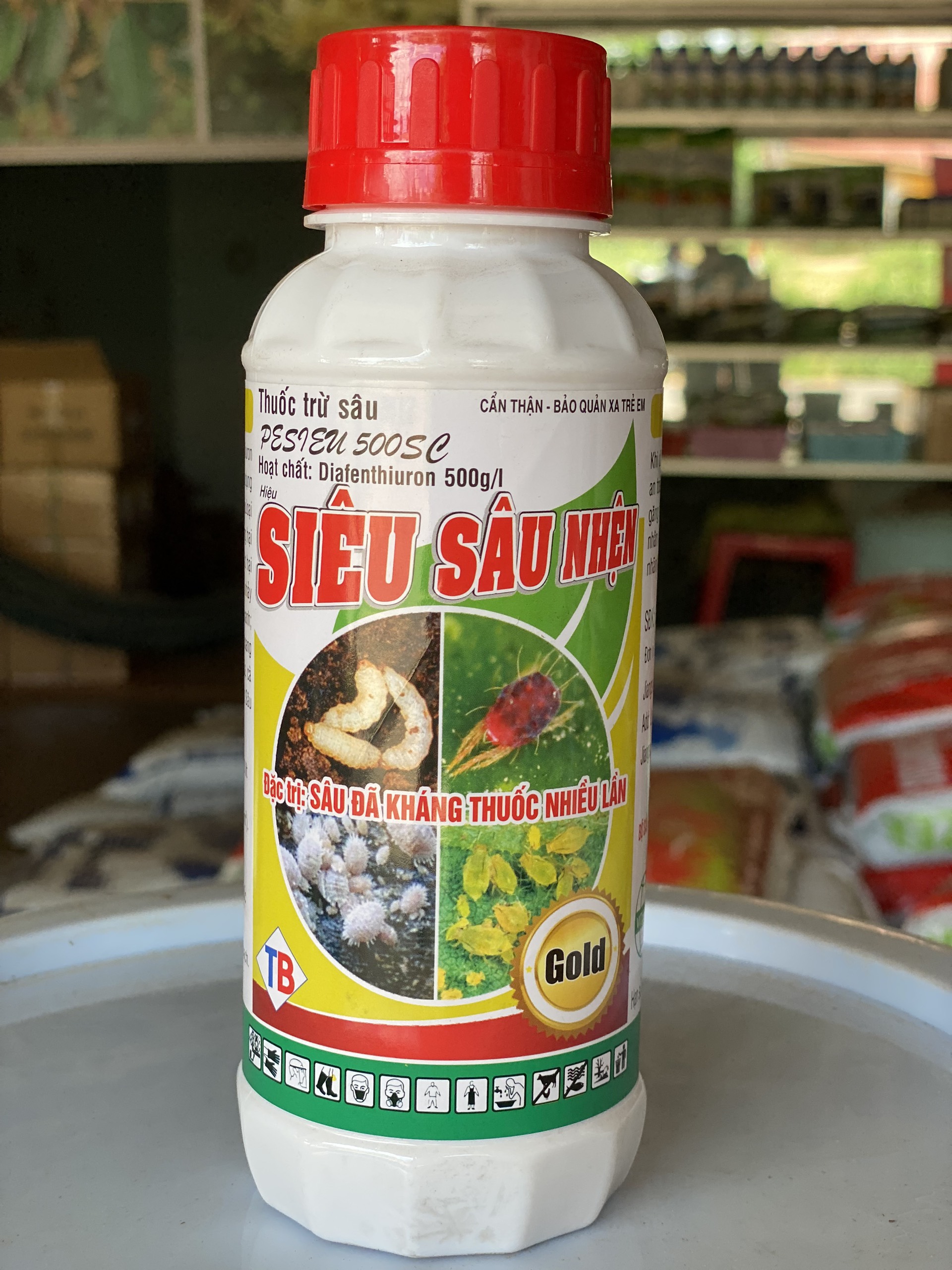 SIÊU SÂU NHỆN