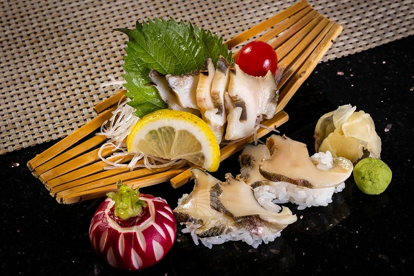 Sashimi Ốc Giác