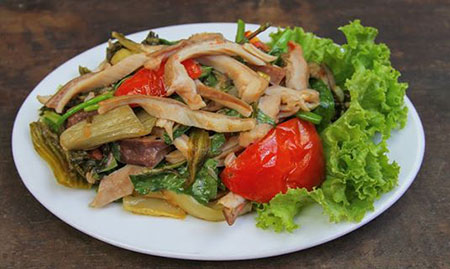 Bao tử xào cải chua