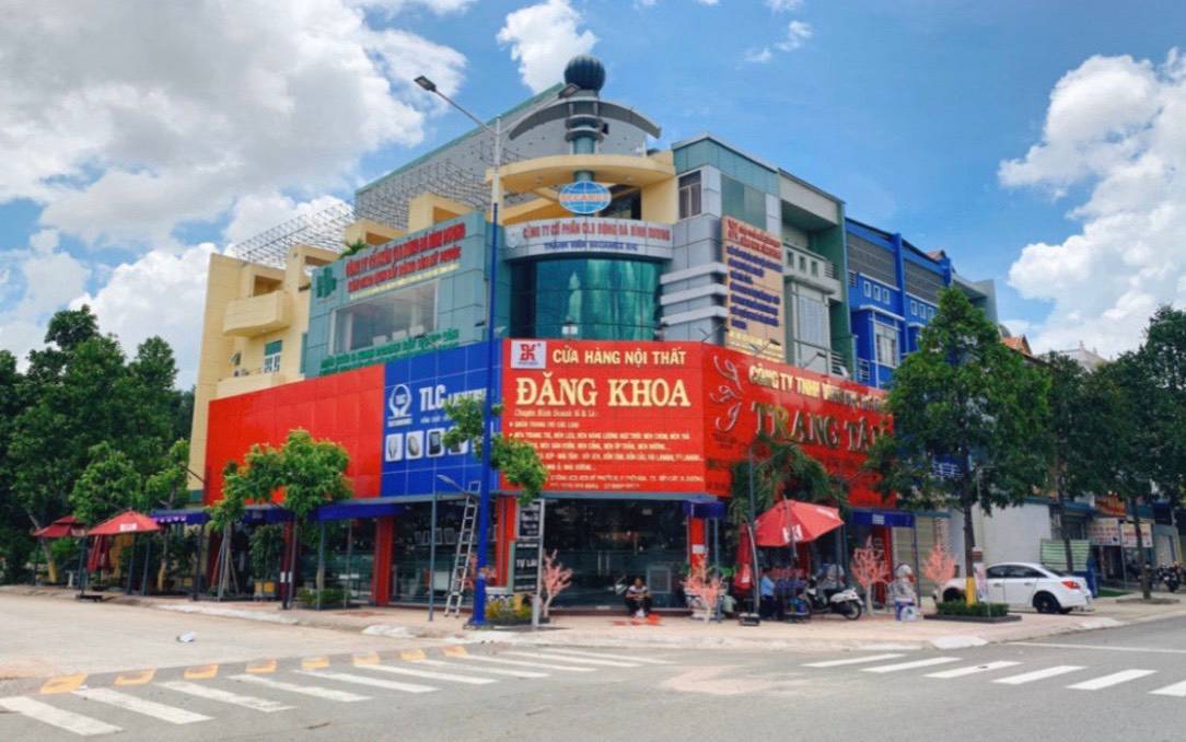 Link - Fanpage Kho Đèn (https://www.facebook.com/T%E1%BB%95ng-Kho-%C4%90%C3%A8n-v%C3%A0-H%C3%A0ng-Trang-Tr%C3%AD-N%E1%BB%99i-Ngo%E1%BA%A1i-Th%E1%BA%A5t-%C4%90%C4%83ng-Khoa-Mi%E1%BB%81n-Nam-105604565384383)
