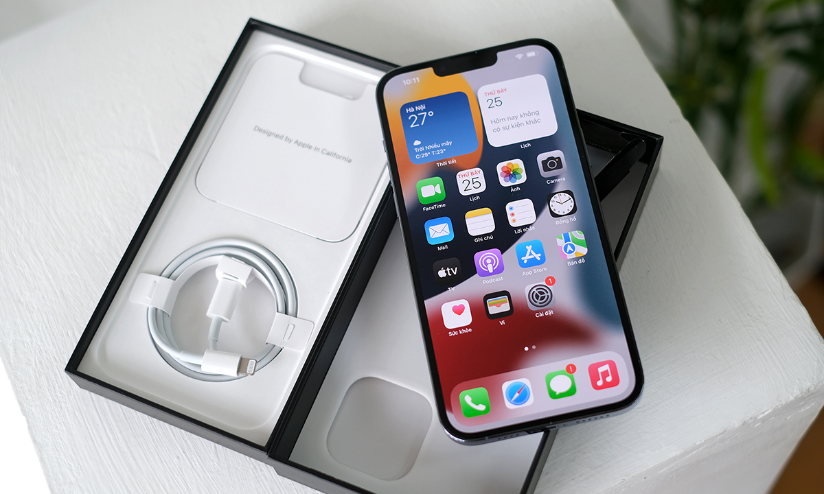 Link - iPhone 11, 12, 13 đồng loạt lao dốc kịch sàn, có mẫu chưa đến 10 triệu đồng (https://kenh14.vn/iphone-11-12-13-dong-loat-lao-doc-kich-san-co-mau-chua-den-10-trieu-dong-20220830165611857.chn)