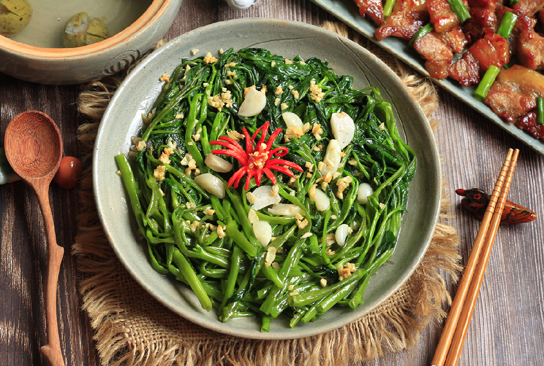 Rau muống xào tỏi