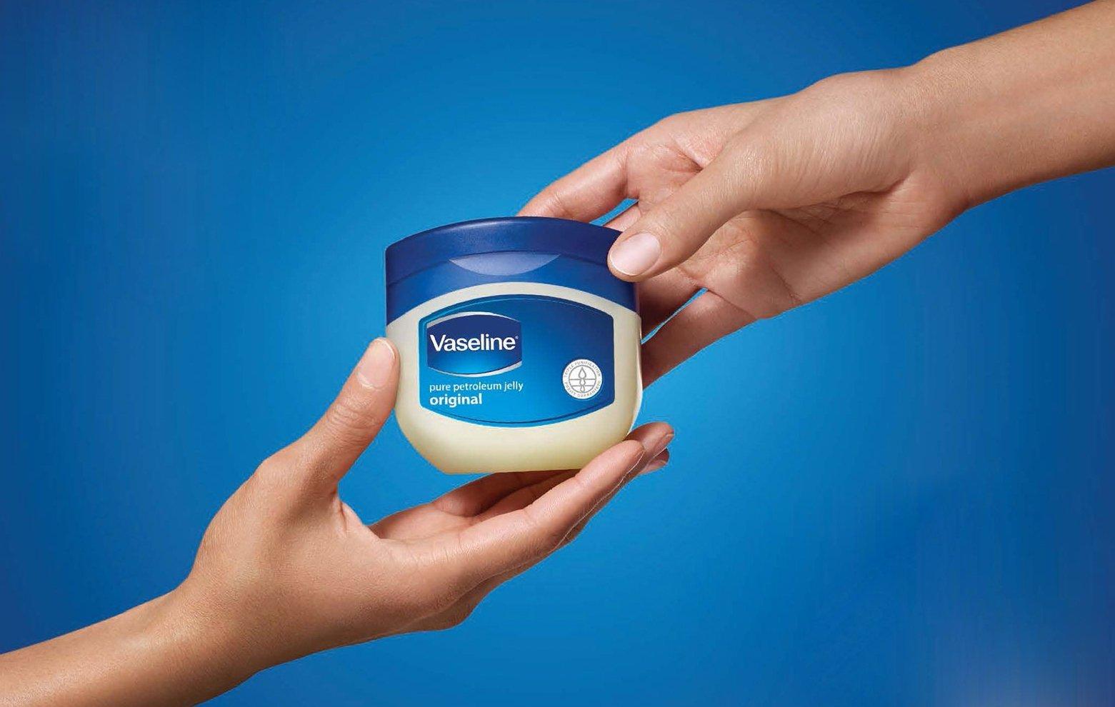 Link - Dưỡng môi Vaseline: Giải pháp cho môi khô và nứt (https://shinreview.com/sac-dep/duong-moi-vaseline-tranh-moi-kho-va-nut/)