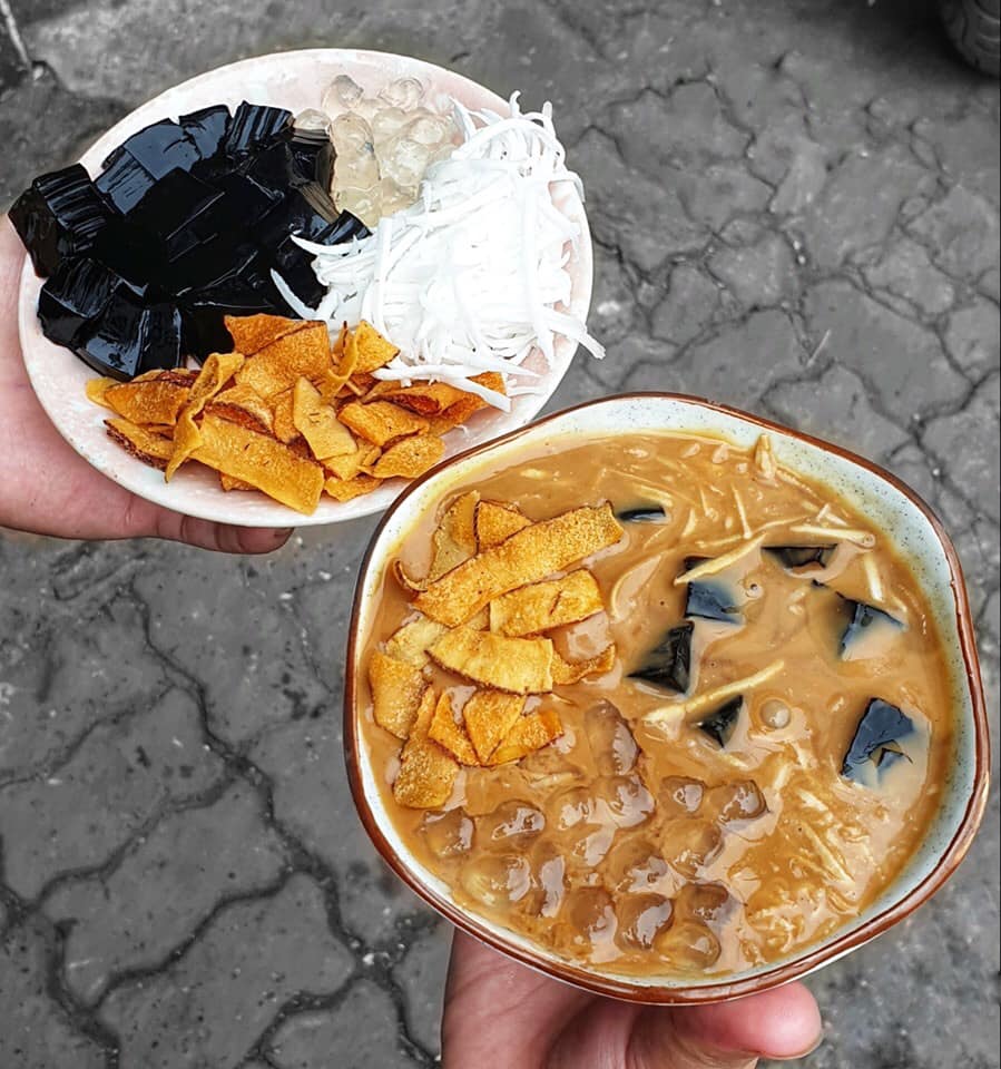 Cafe cốt dừa cô Hạnh