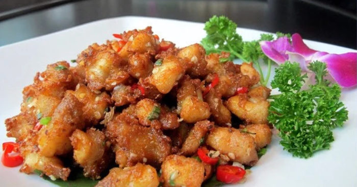 Sụn gà chiên nước mấm