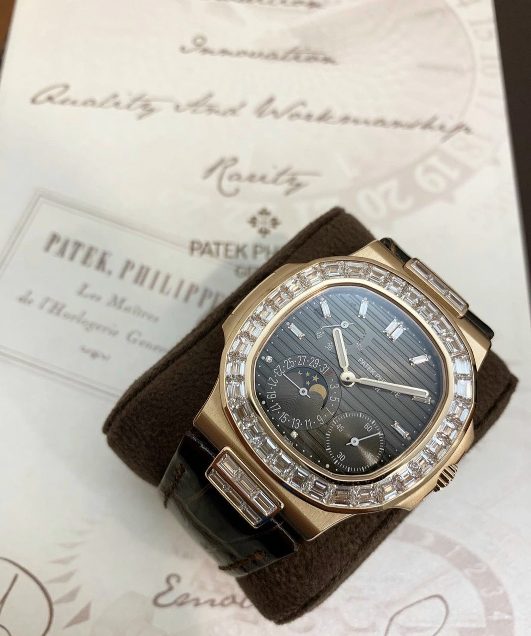 Patek philippe 5724R - 001