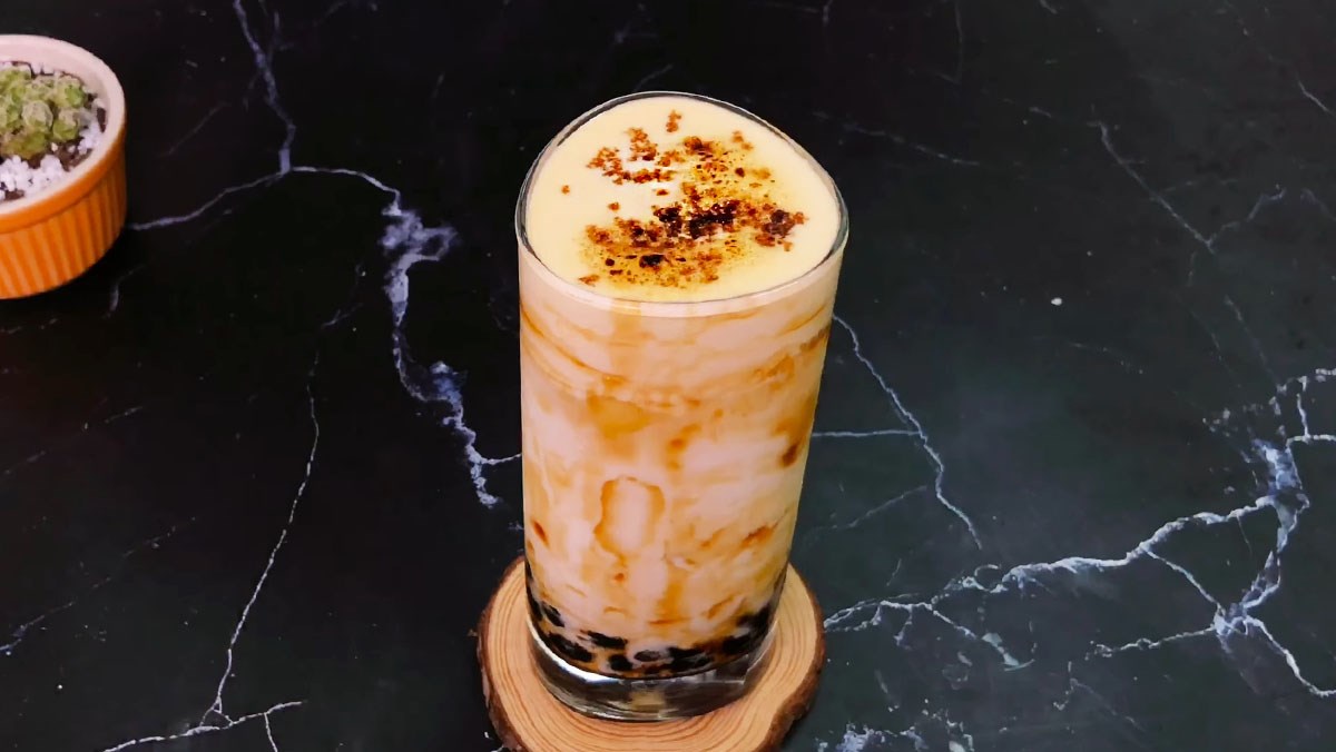 Trà sữa kem trứng nướng