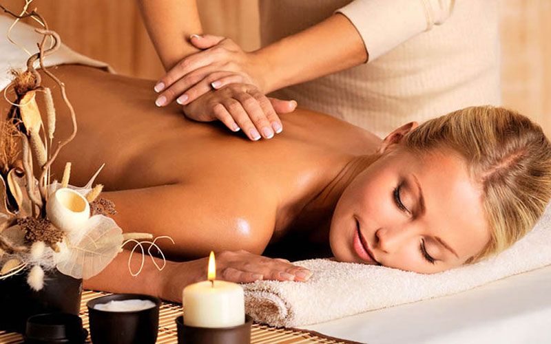 Massage mô sâu toàn thân