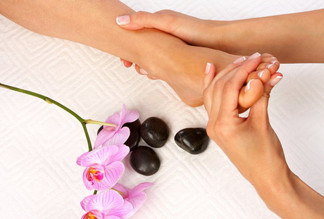 Foot Massage With Hot Stone