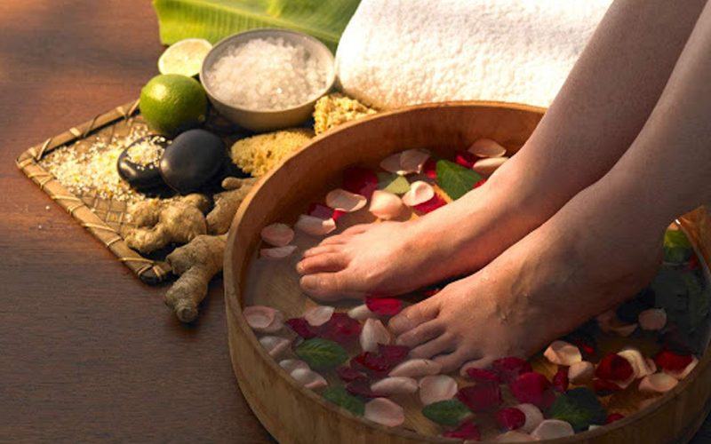 Ngâm Chân Thải Độc