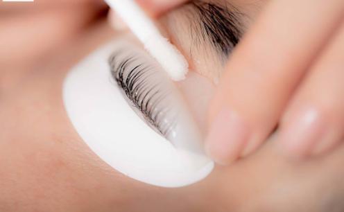 Uốn Mi Collagen ( Curley Lashes Collagen ).