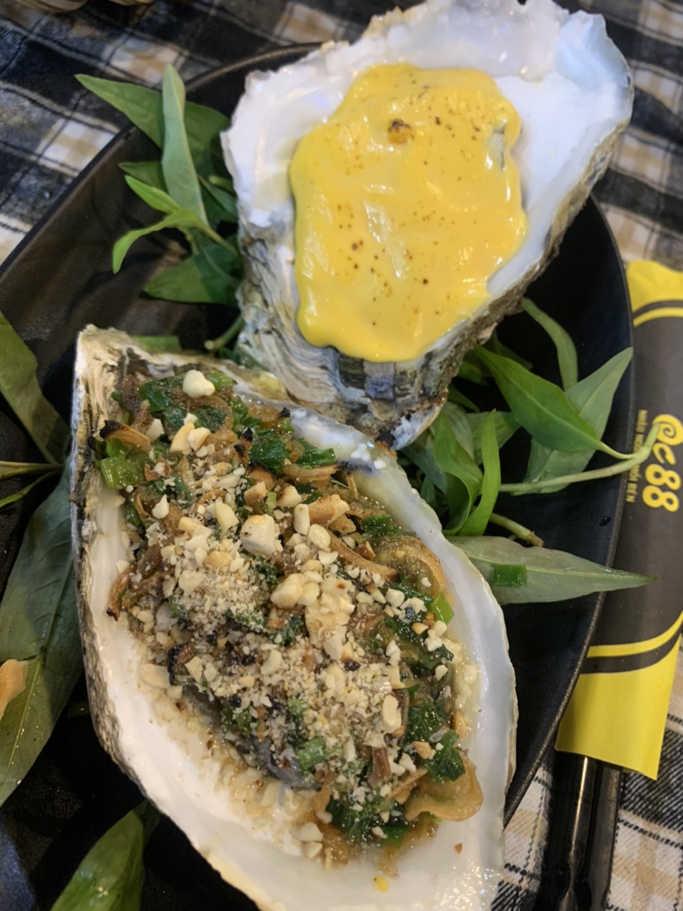 Hàu Đại Dương Nướng Mỡ Hành (con)