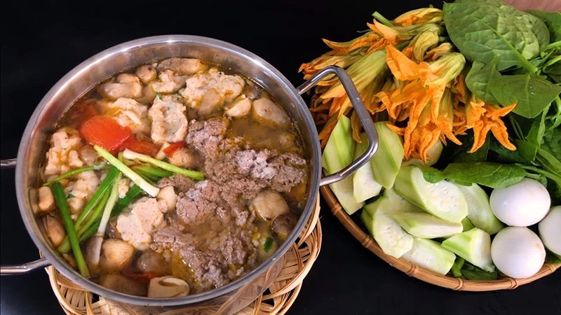 Lẩu Cua Đồng (Hải Sản, bắp Bò)