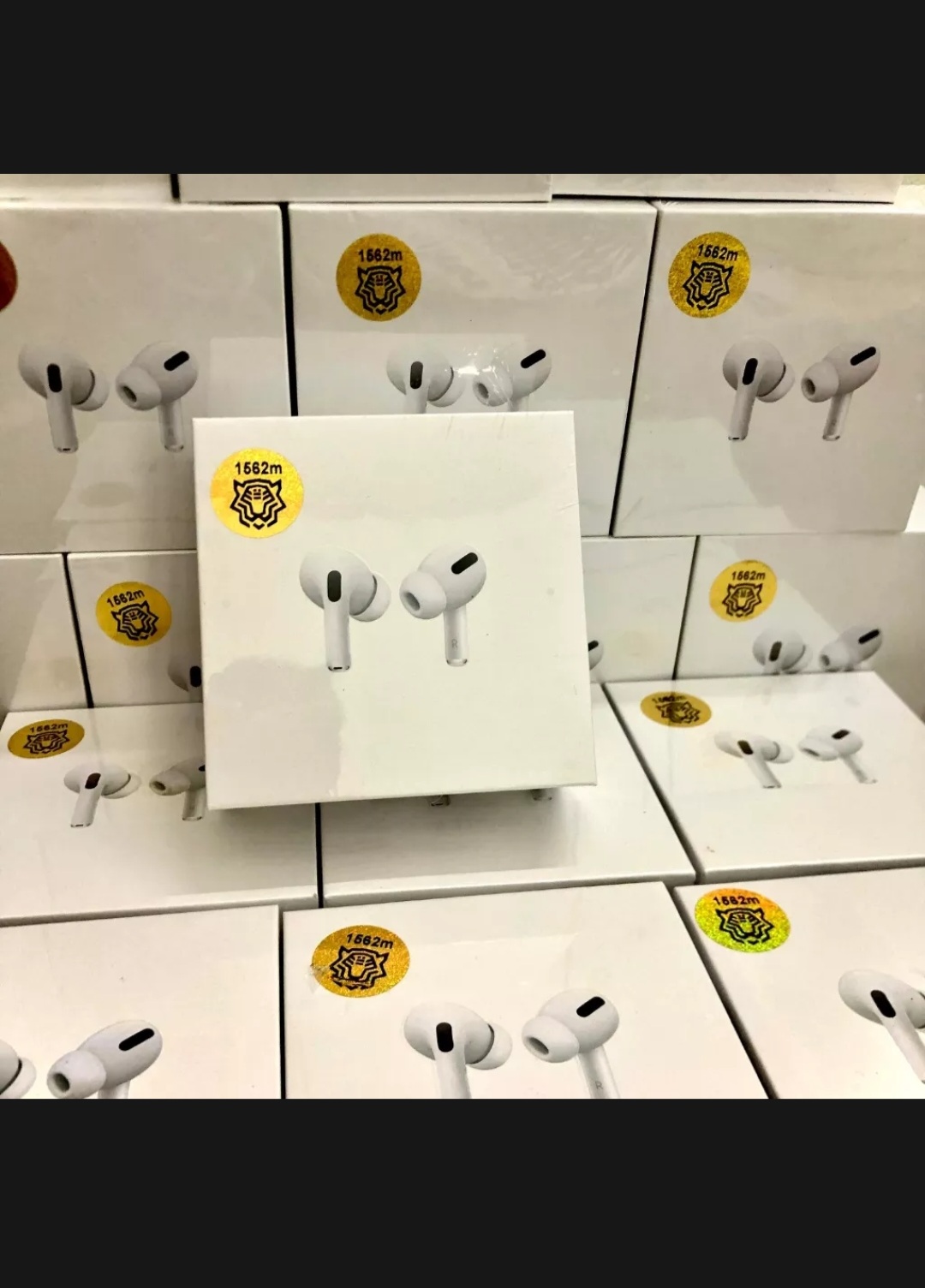 Tai Airpod pro hổ vằn (1562 )