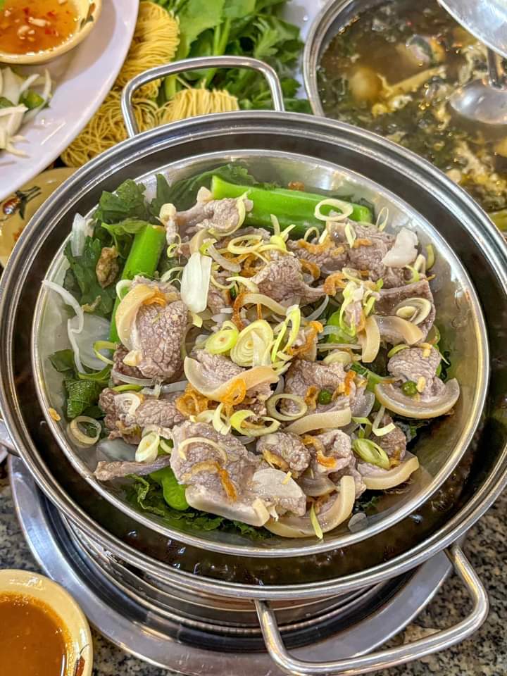 DÊ HẤP TÍA TÔ