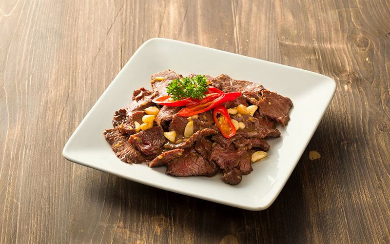 Trâu xào tỏi